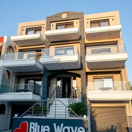 Blue Wave Luxury Nea Iraklitsa