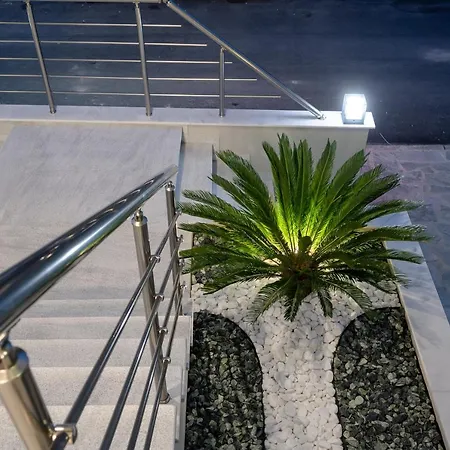 Blue Wave Luxury 4* Nea Iraklitsa