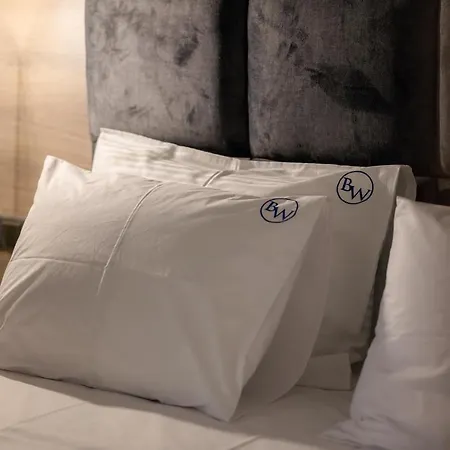 Blue Wave Luxury Apart Otel Nea Iraklitsa