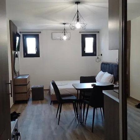 Blue Wave Luxury Aparthotel 4*