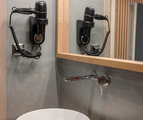 Blue Wave Luxury Apart Otel Nea Iraklitsa