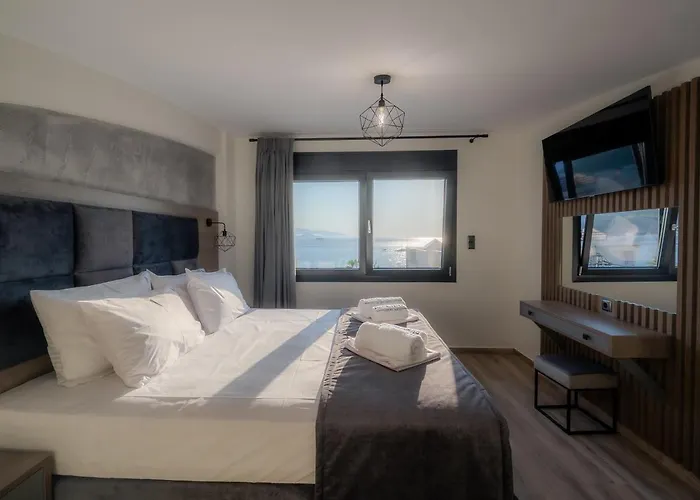 Apart Otel Blue Wave Luxury Nea Iraklitsa