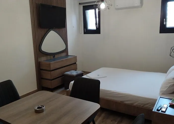 Blue Wave Luxury Apart Otel Nea Iraklitsa